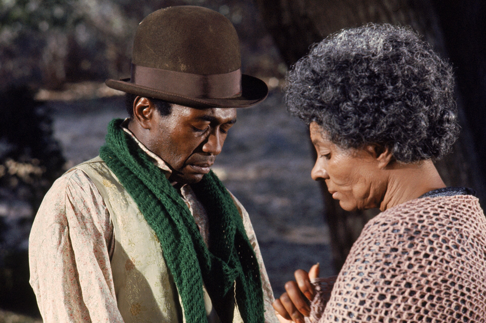 WarnerBros.com | Roots (TV Miniseries) | TV