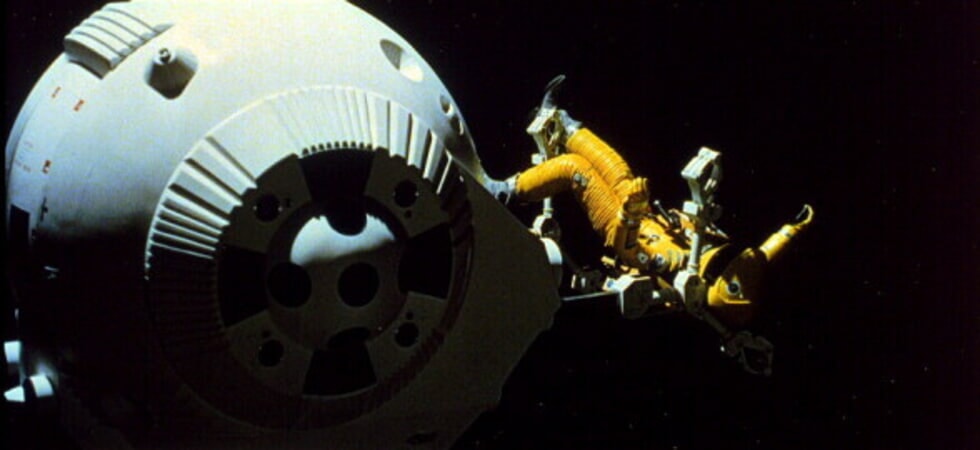2001: A Space Odyssey - Image 6