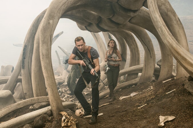 TOM HIDDLESTON as Conrad, BRIE LARSON as Mason in Warner Bros. Pictures' and Legendary Pictures' action adventure "KONG: SKULL ISLAND," a Warner Bros. Pictures release.