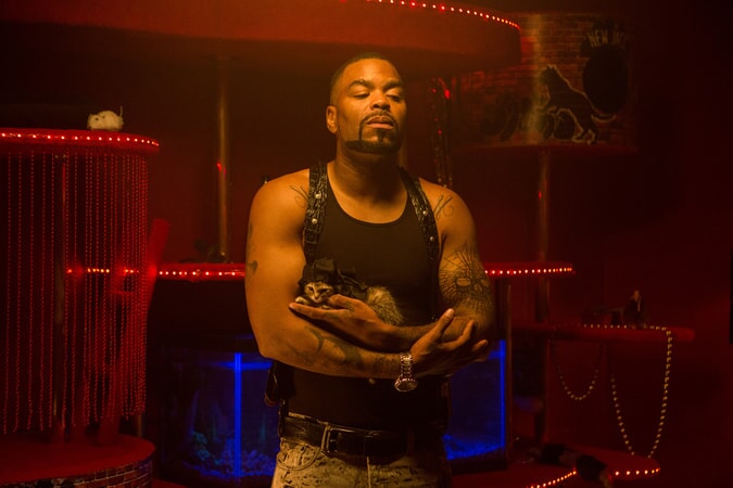 METHOD MAN as Cheddar holding Keanu the kitten