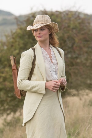 MARGOT ROBBIE as Jane