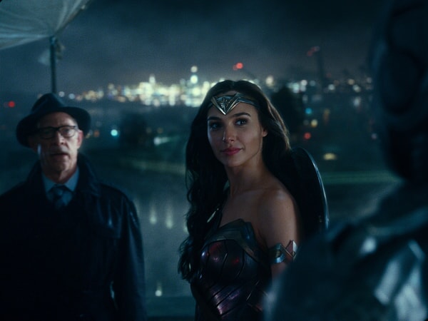 J.K. SIMMONS as Commissioner Gordon and GAL GADOT as Wonder Woman in Warner Bros. Pictures' action adventure "JUSTICE LEAGUE," a Warner Bros. Pictures release.