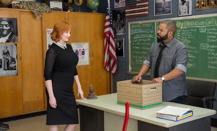 CHRISTINA HENDRICKS as Ms. Monet and ICE CUBE as Strickland in the New Line Cinema and Village Roadshow Pictures comedy "FIST FIGHT," a Warner Bros. Pictures release.