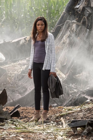 NAOMIE HARRIS as Dr. Kate Caldwell in New Line Cinema's and ASAP Entertainment's action adventure "RAMPAGE," a Warner Bros. Pictures release.