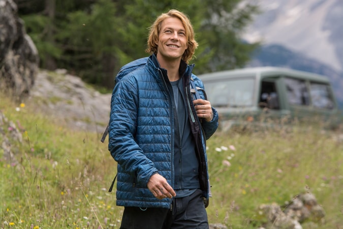 LUKE BRACEY as Utah in Alcon Entertainment's action thriller "POINT BREAK," a Warner Bros. Pictures release.
