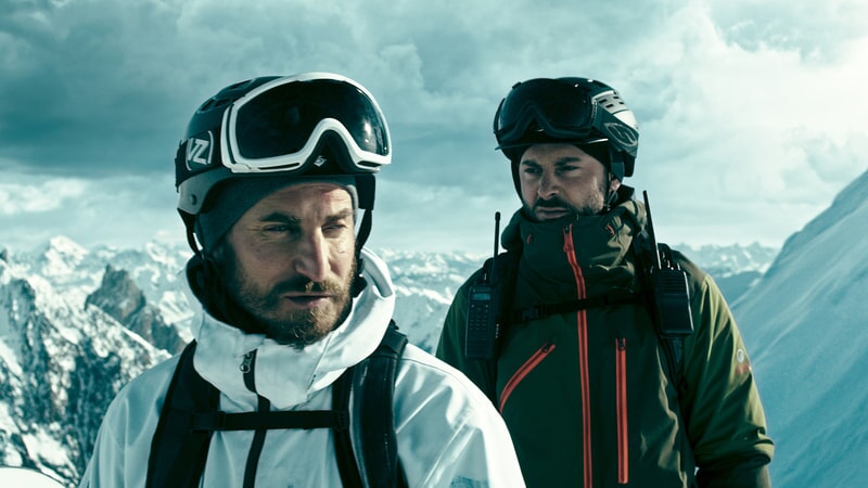 CLEMENS SCHICK as Roach and MATIAS VARELA as Grommet in Alcon Entertainment's action thriller "POINT BREAK," a Warner Bros. Pictures release.