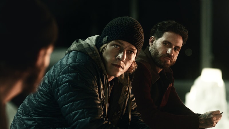 LUKE BRACEY as Utah and EDGAR RAMIREZ as Bodhi in Alcon Entertainment's action thriller "POINT BREAK," a Warner Bros. Pictures release.