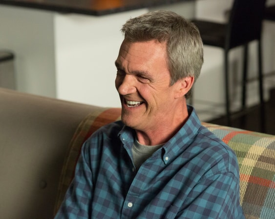 Neil Flynn in Episdoe 3, Season 9 "Meet the Parents"