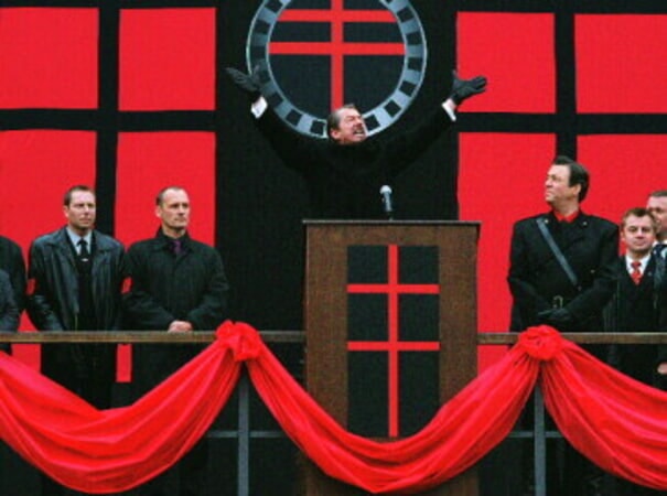 V for Vendetta - Image 13