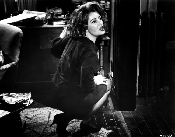 elizabeth taylor in who's afraid of virginia woolf